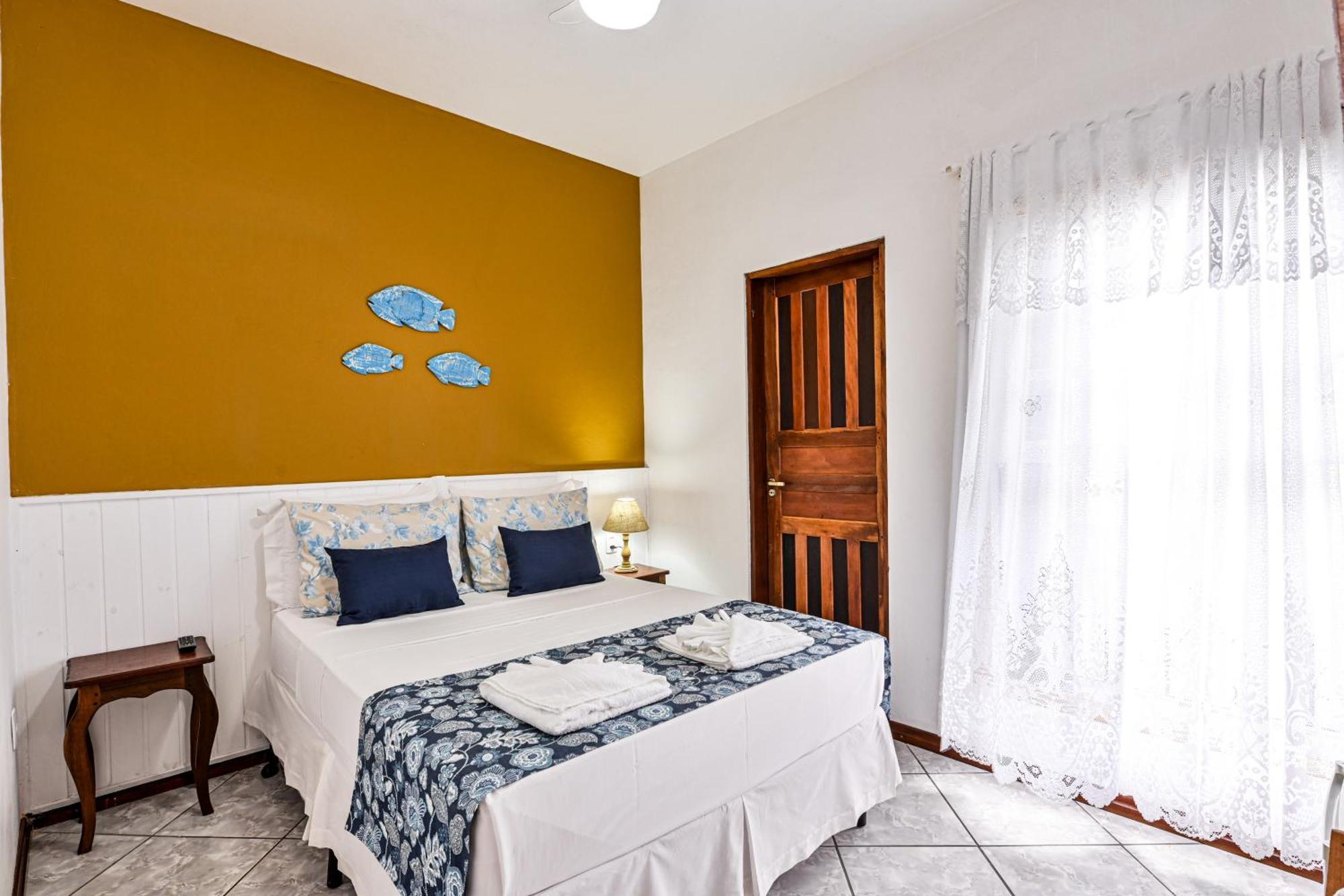 Pousada Da Tina Ubatuba Phòng bức ảnh
