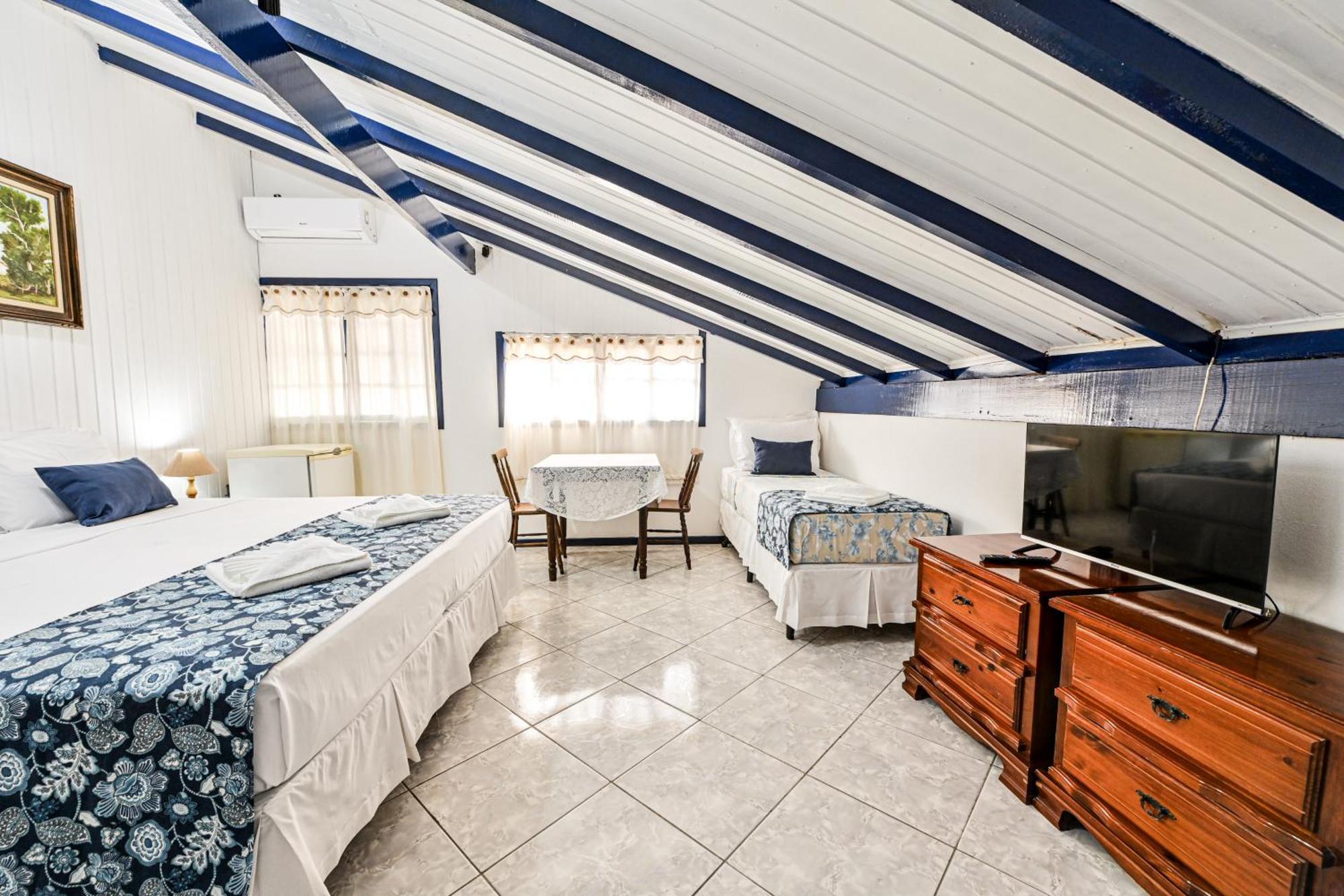 Pousada Da Tina Ubatuba Phòng bức ảnh